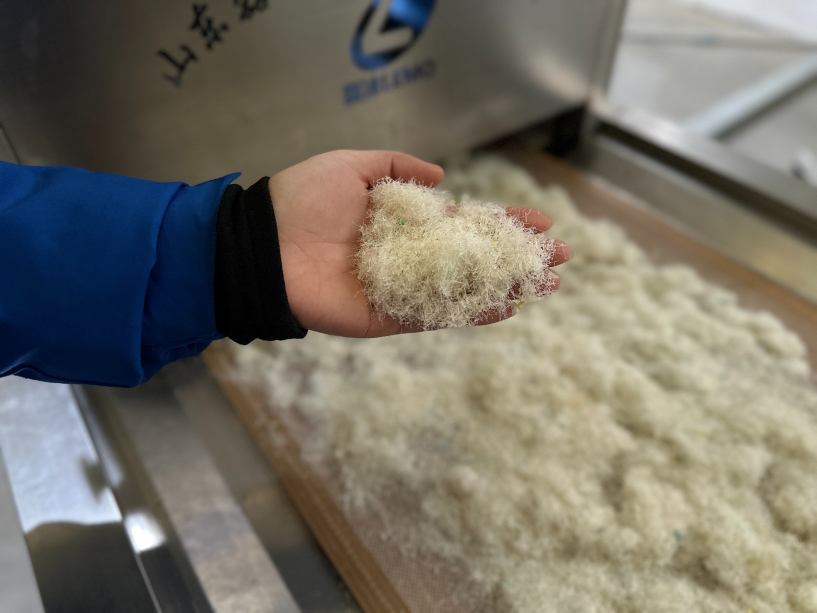 漁網(wǎng)絲微波烘干隧道爐化工原料微波烘干機(jī)
